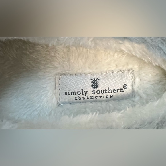 Simply Southern - Slippers - NWT - M-L Teal/White - Football -Soft Nicely Padded - Picture 8 of 10